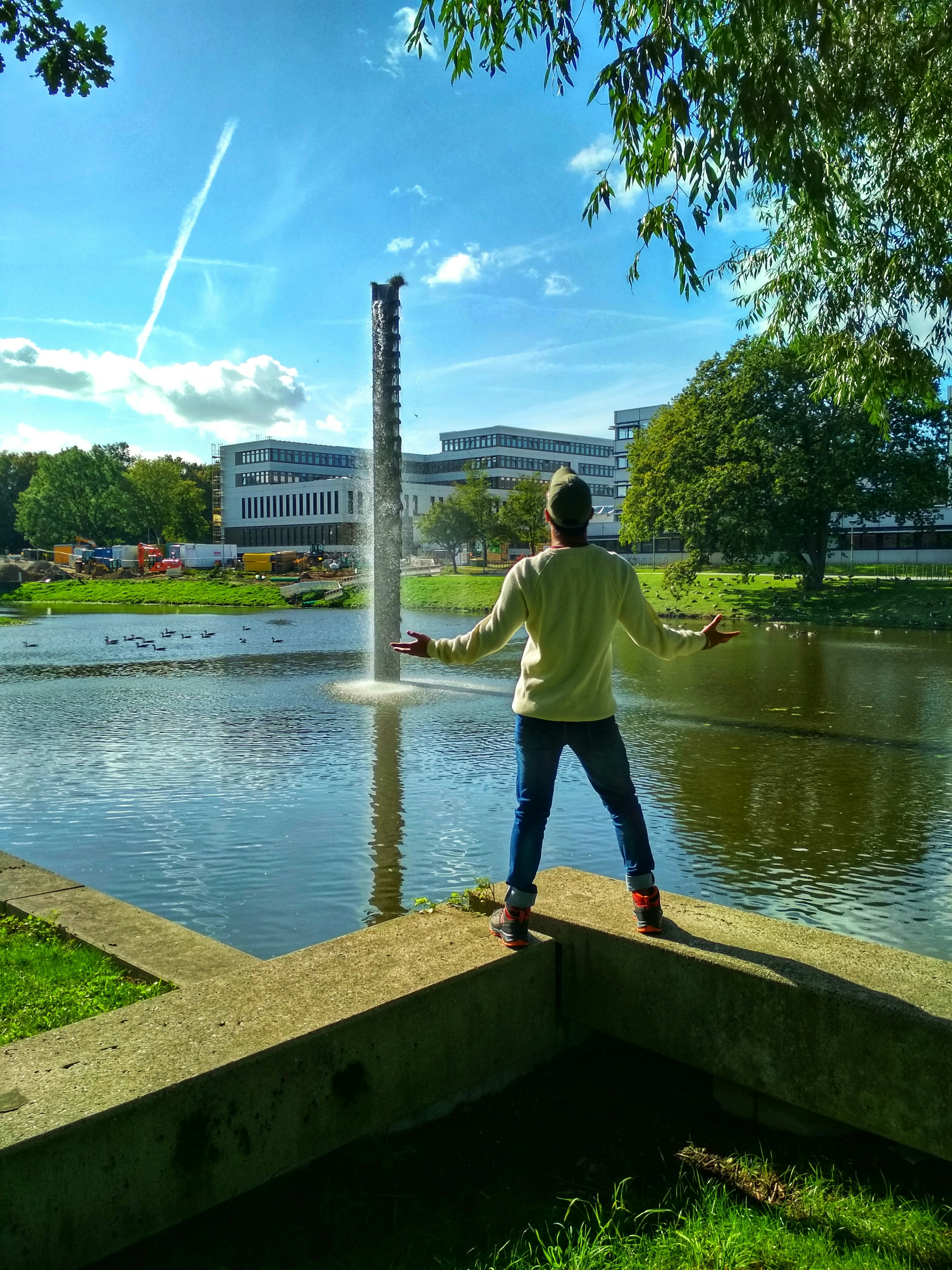 Accéder au profil de Dinesh Aryan