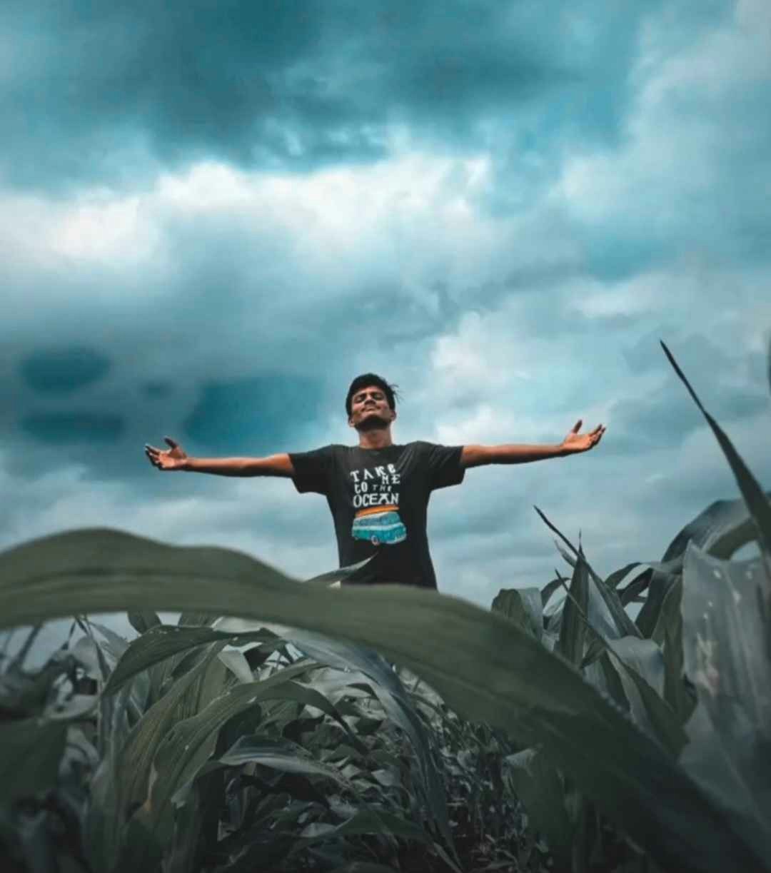 Go to Vlogger Dark's profile