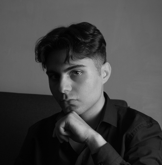 Ve al perfil de Ben Hotoi