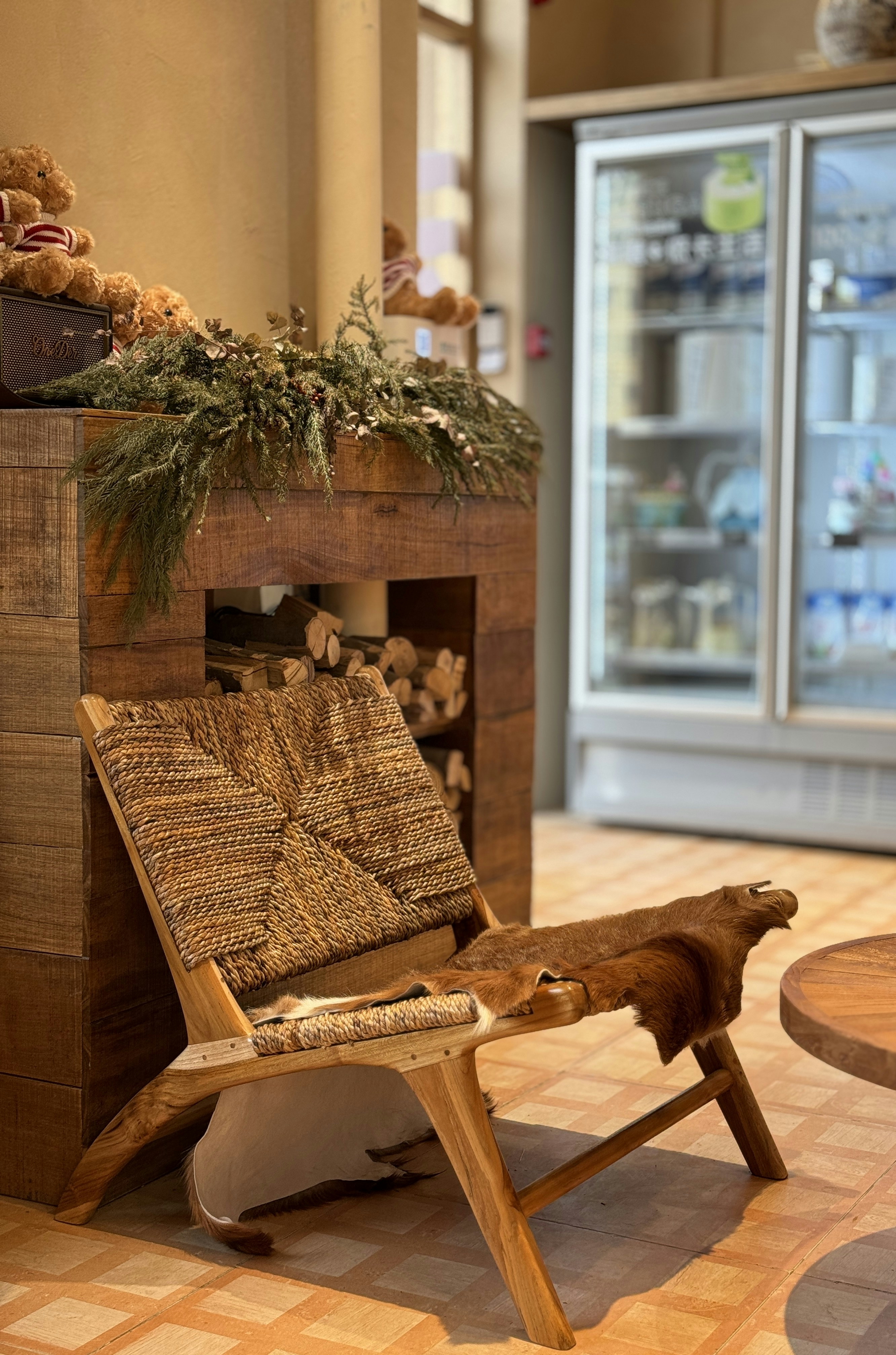 Go to Yk H's profile