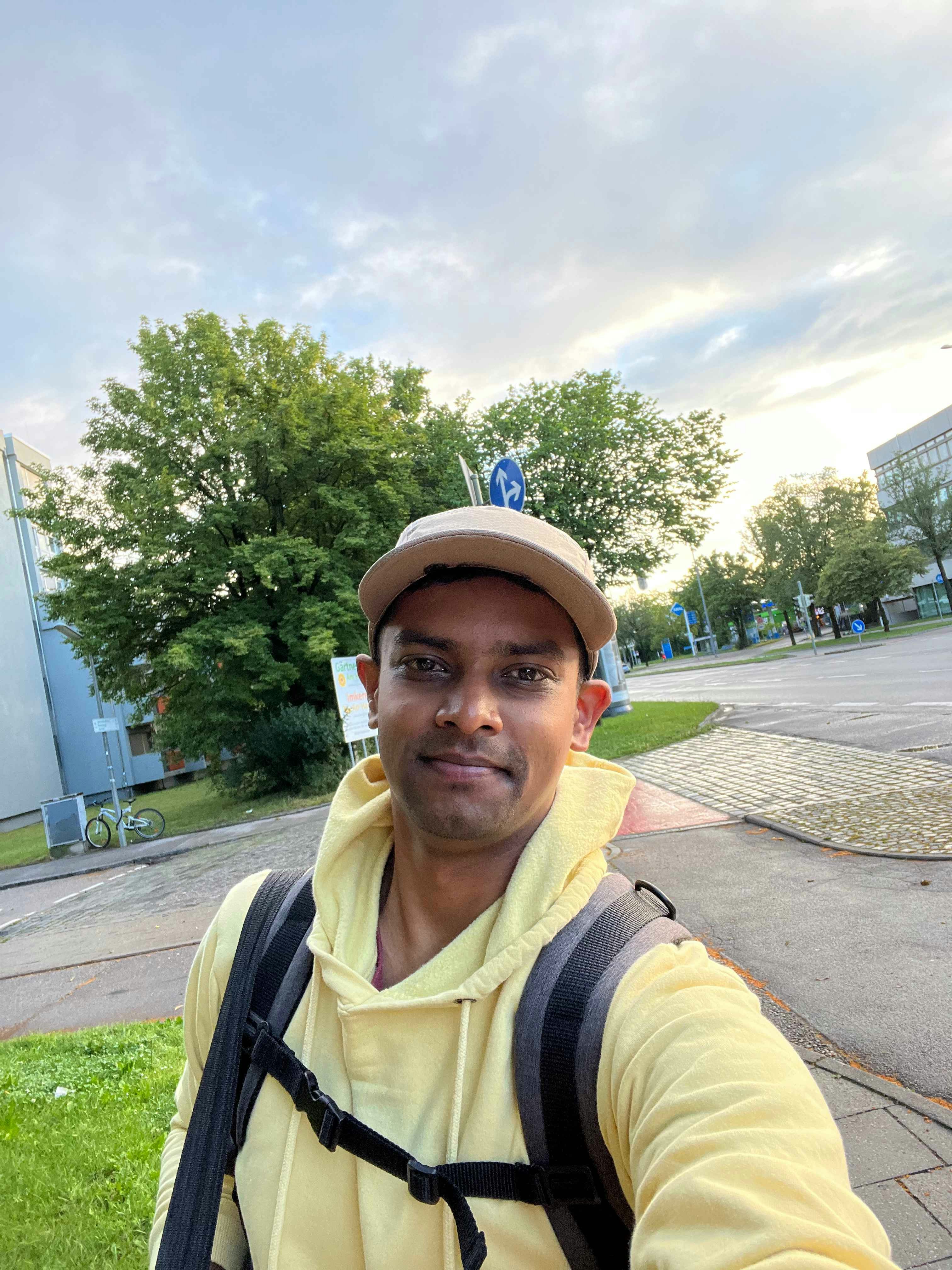 Zum Profil von Nanda Gopal Lakshman