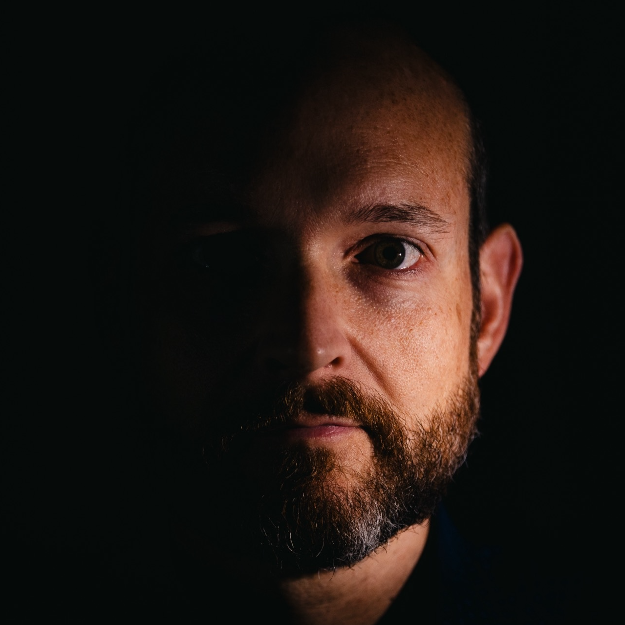 Ve al perfil de Mark Bloomfield