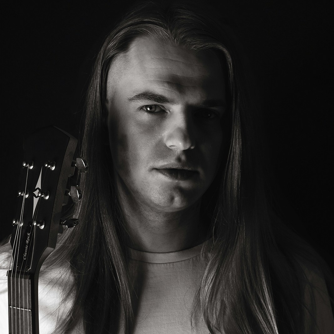 Zum Profil von Yehor Milohrodskyi