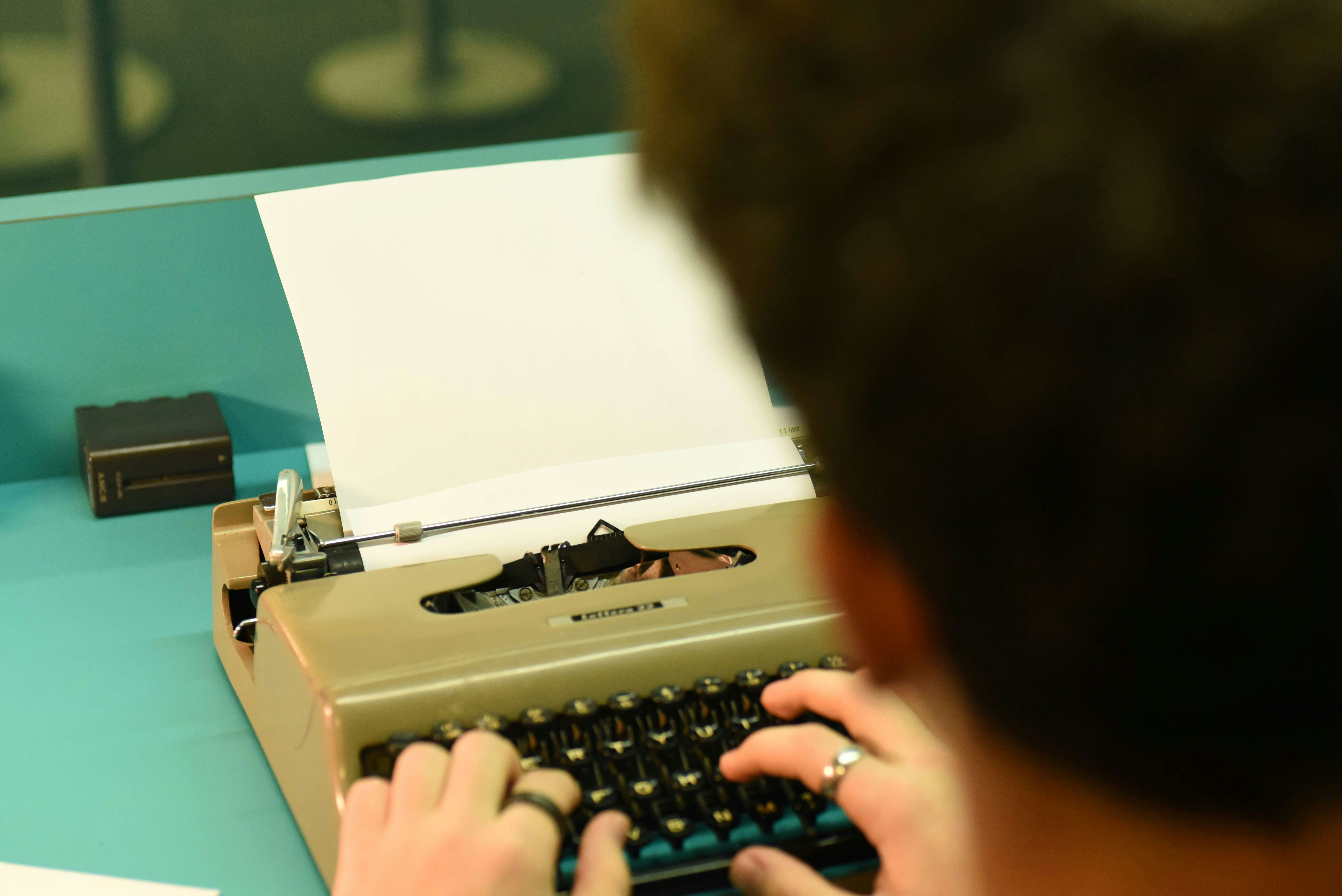 Alexander Sutton의 프로필로 이동