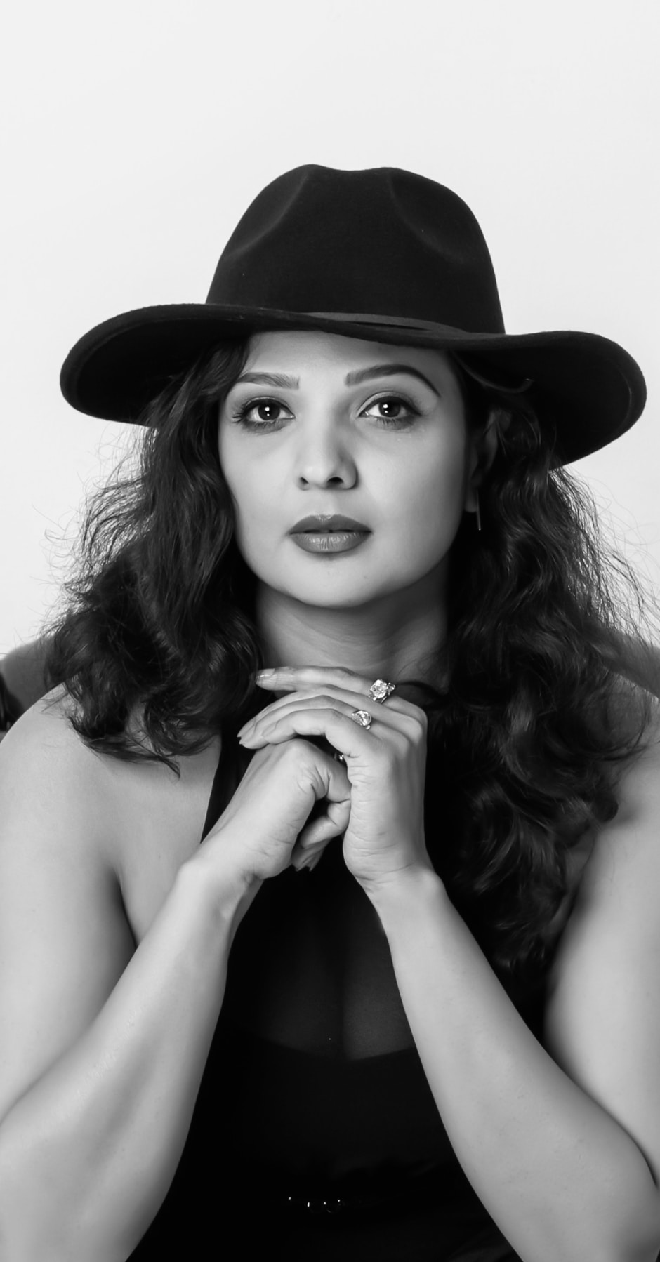 Ve al perfil de Rashmi Kalburgie