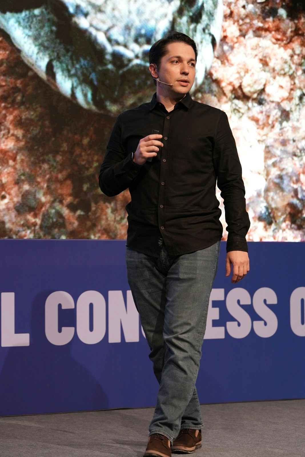 Go to İbrahim Sarbay's profile