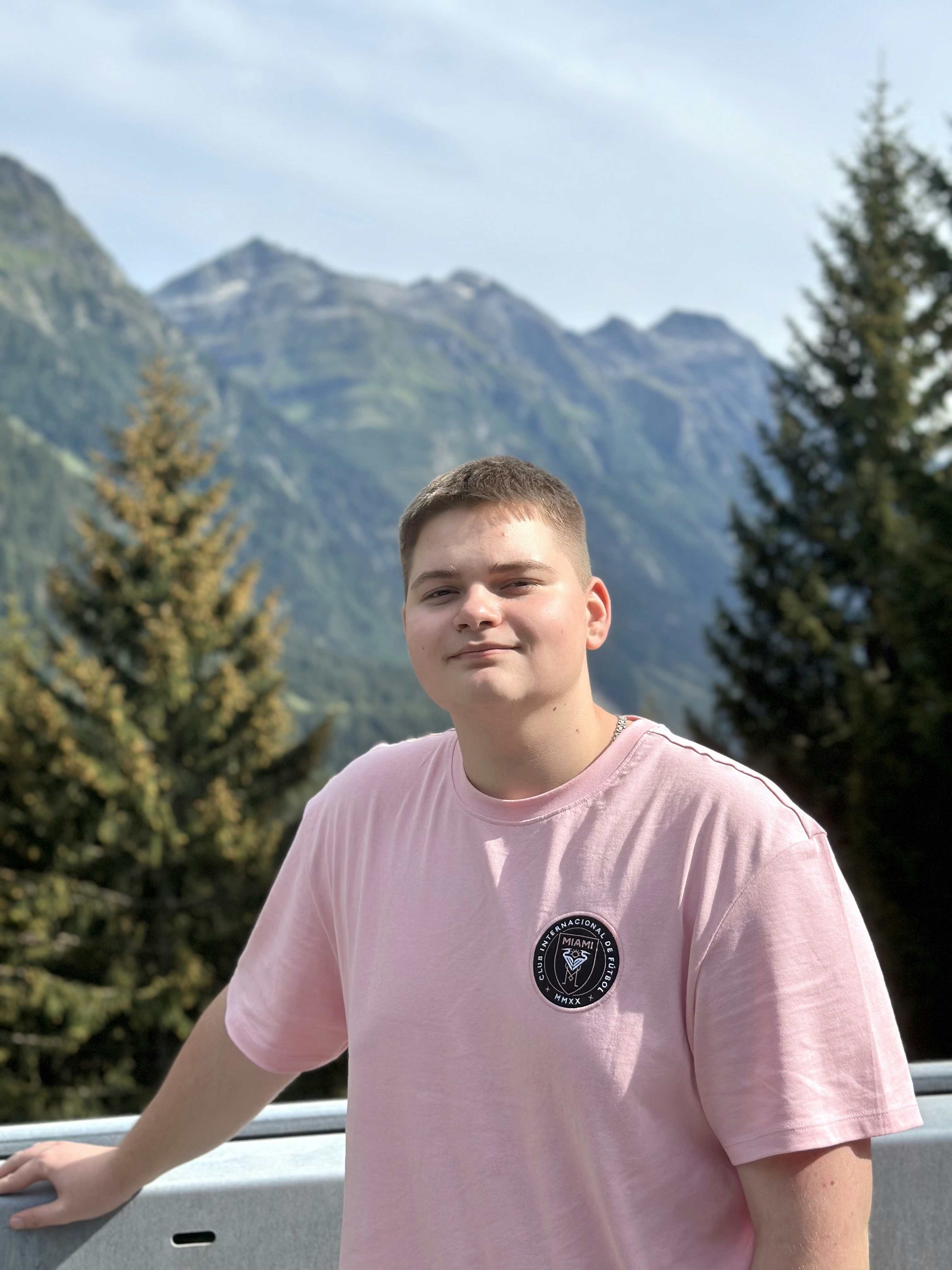 Avatar of user Daniel Kuleszo