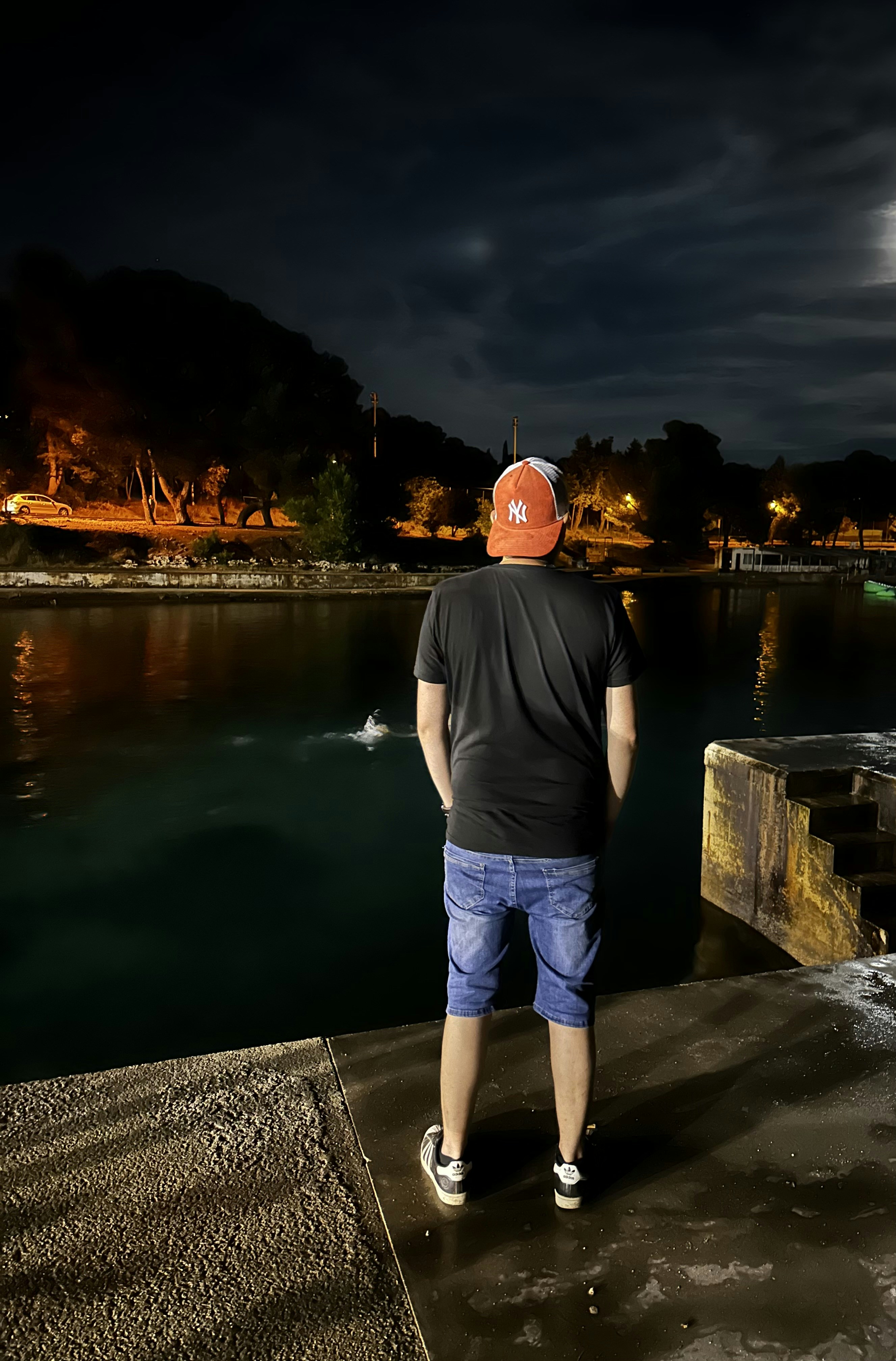 Go to Vari Benjamin's profile