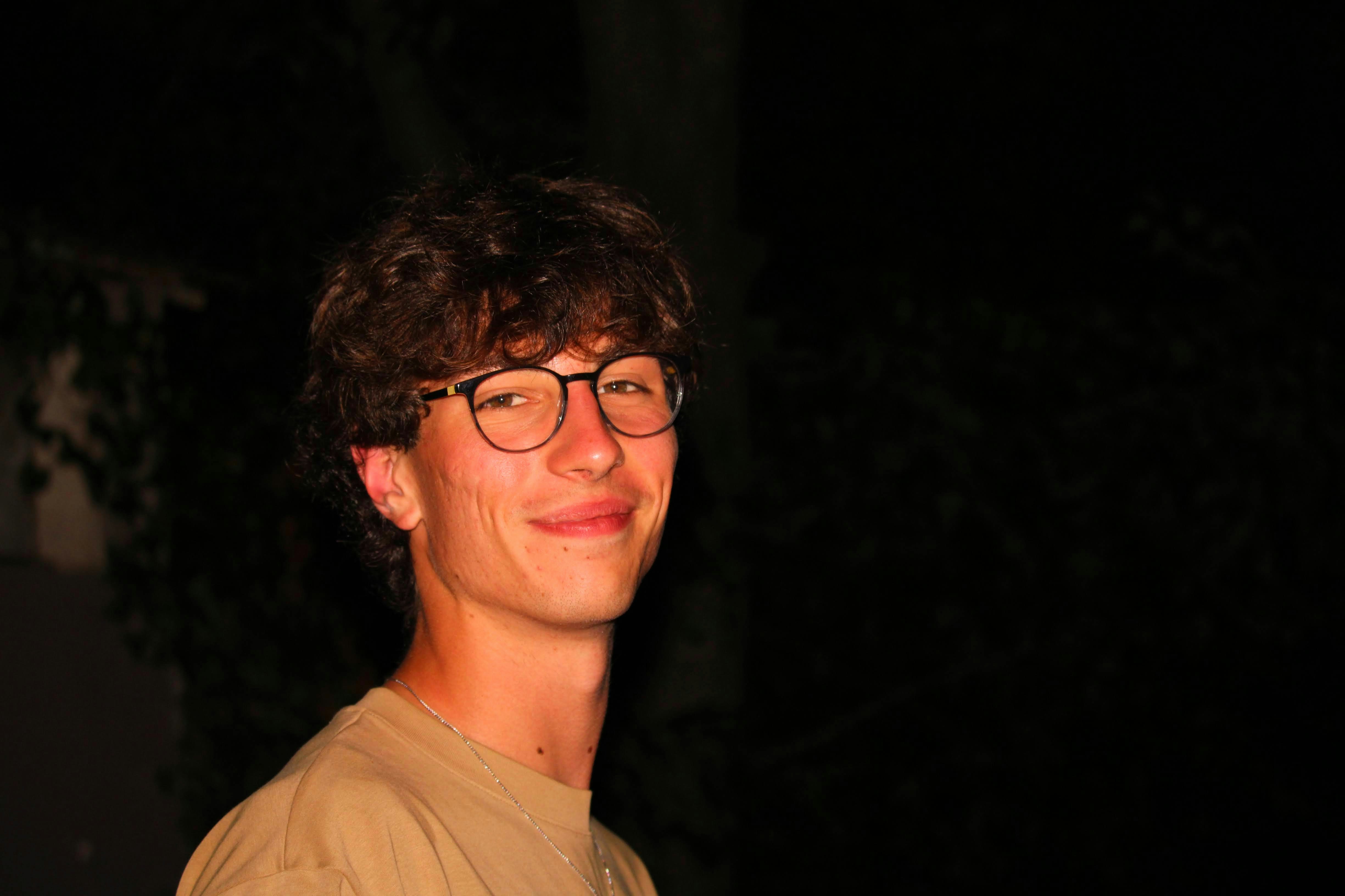 Go to Luca Doutres's profile