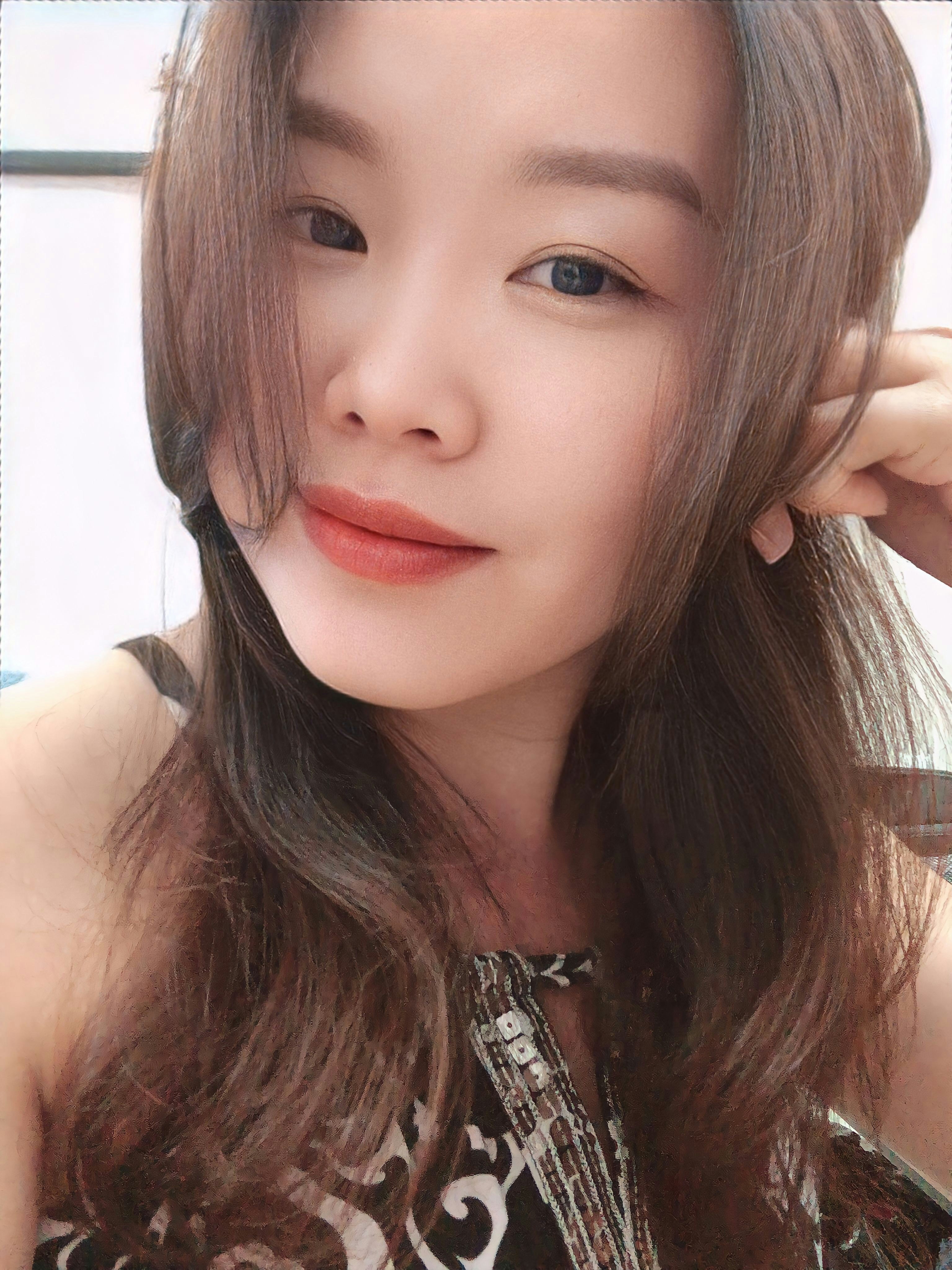 Go to JANG’S 🍂's profile