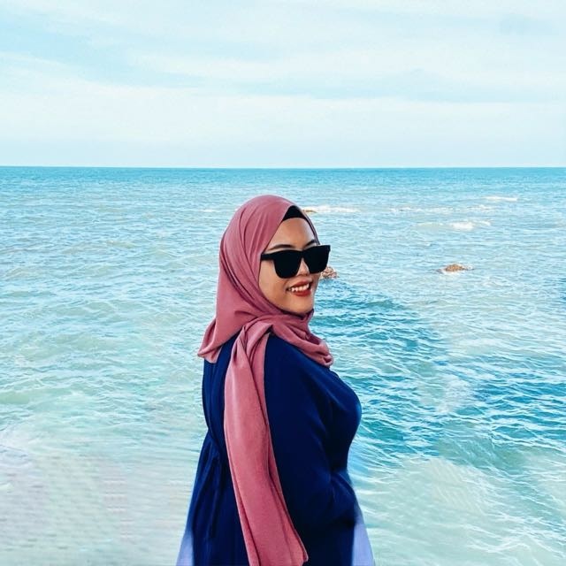 Go to Nurul exploretomakan.com's profile