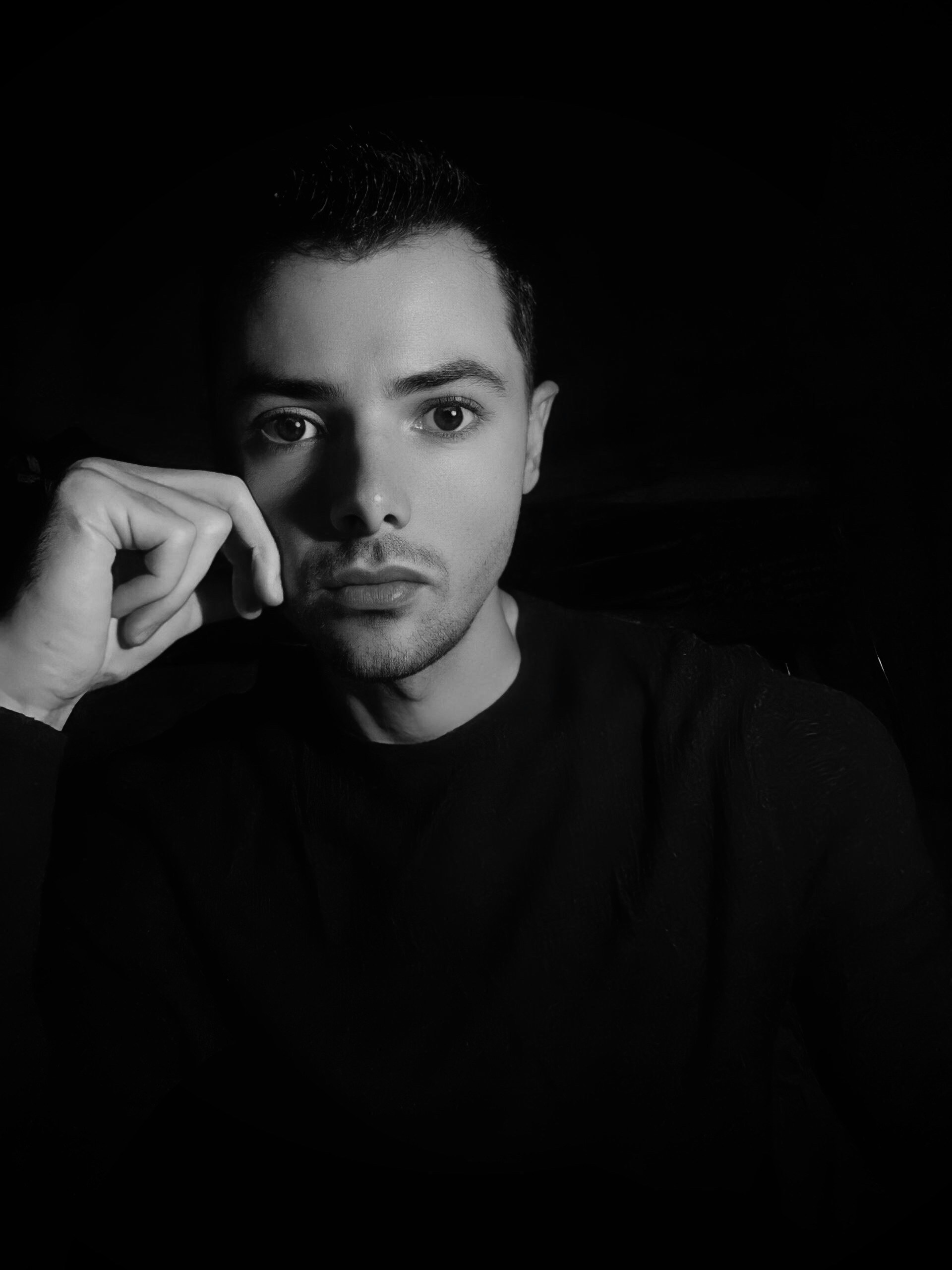 Go to Hernan LP's profile