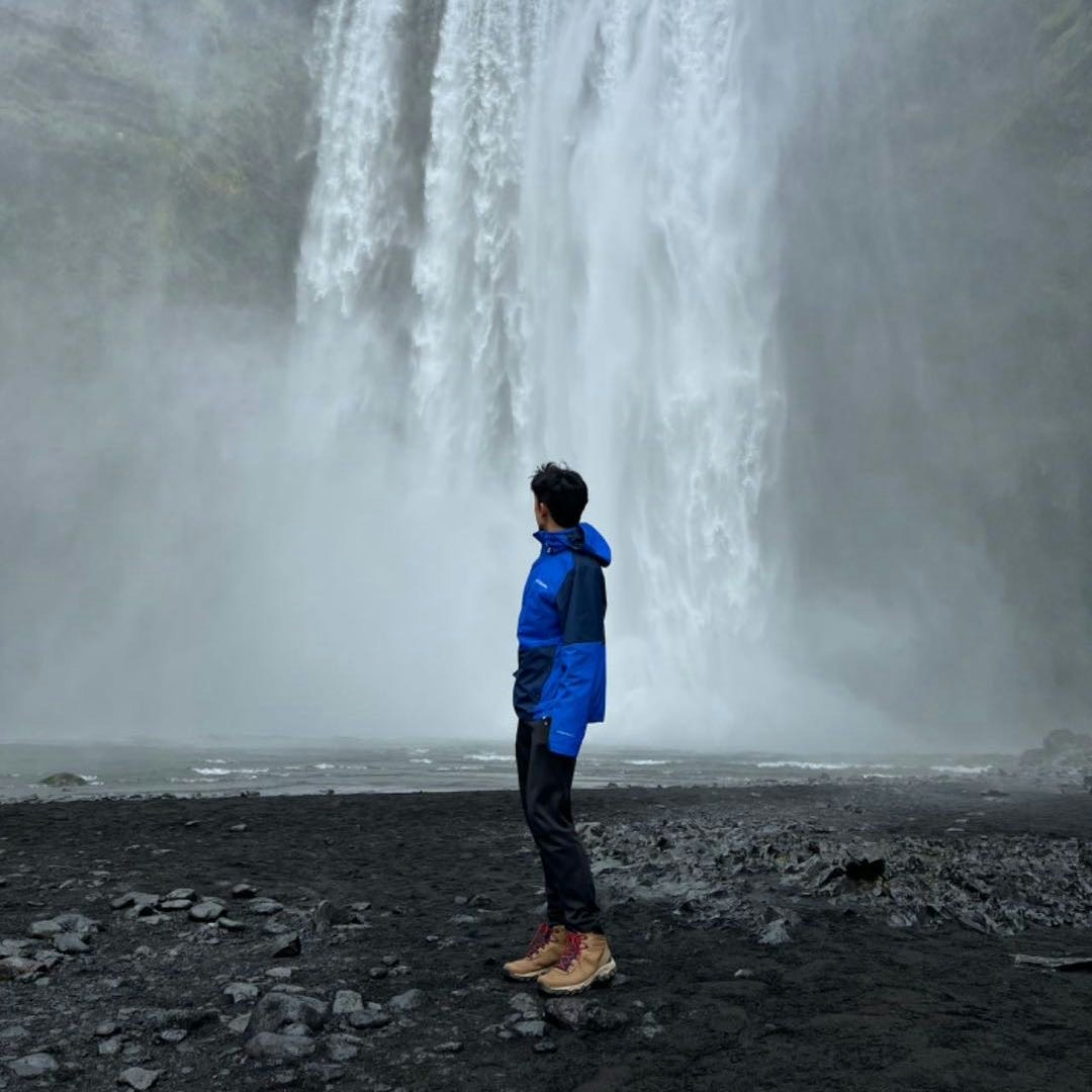 Go to Justin Wei's profile