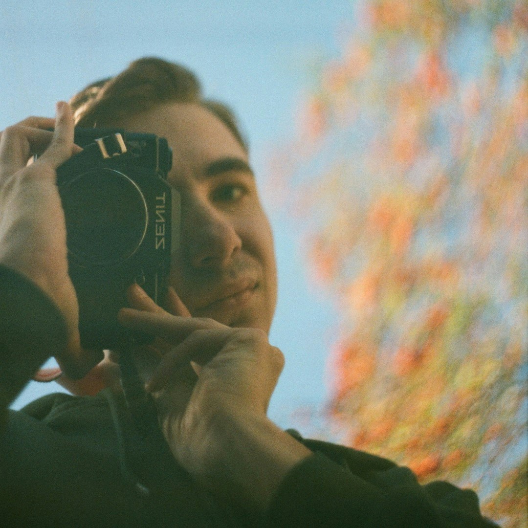 Ve al perfil de Piotr Kondej