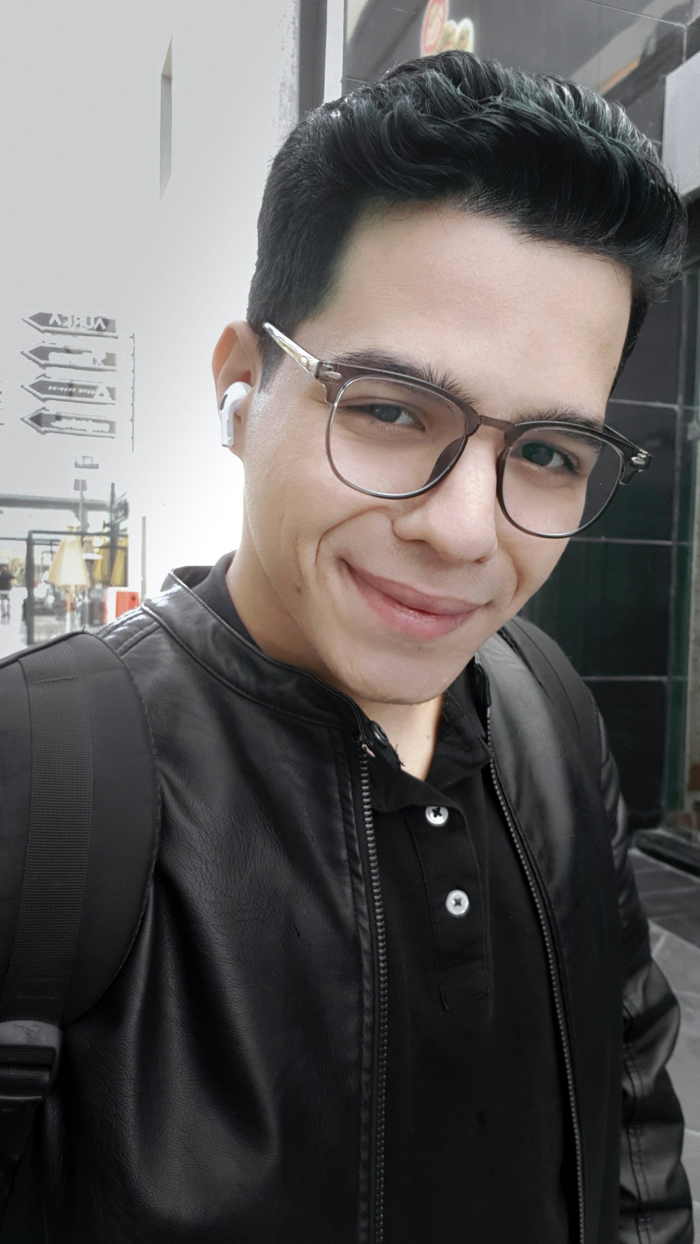 Go to Emad khalil's profile