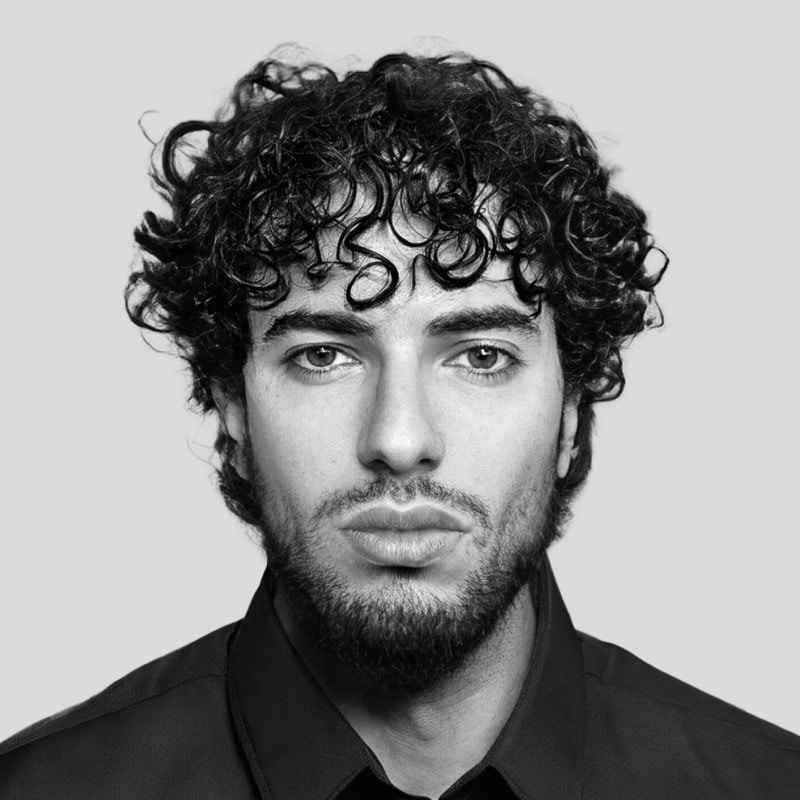 Ve al perfil de Marius George Oprea