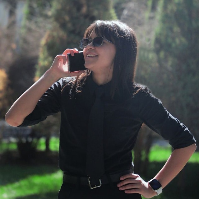 Ve al perfil de Lobar Qudratovna
