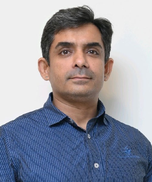 Accéder au profil de Varunn Mehra