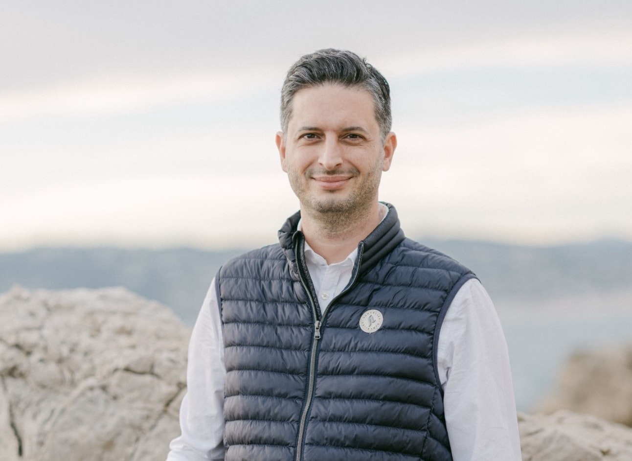 Go to Tom Sienna's profile