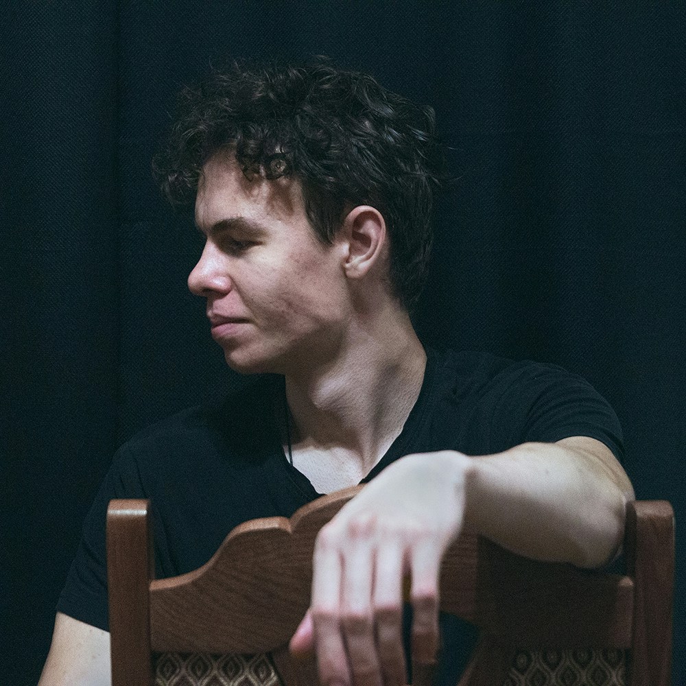 Go to maks_d's profile