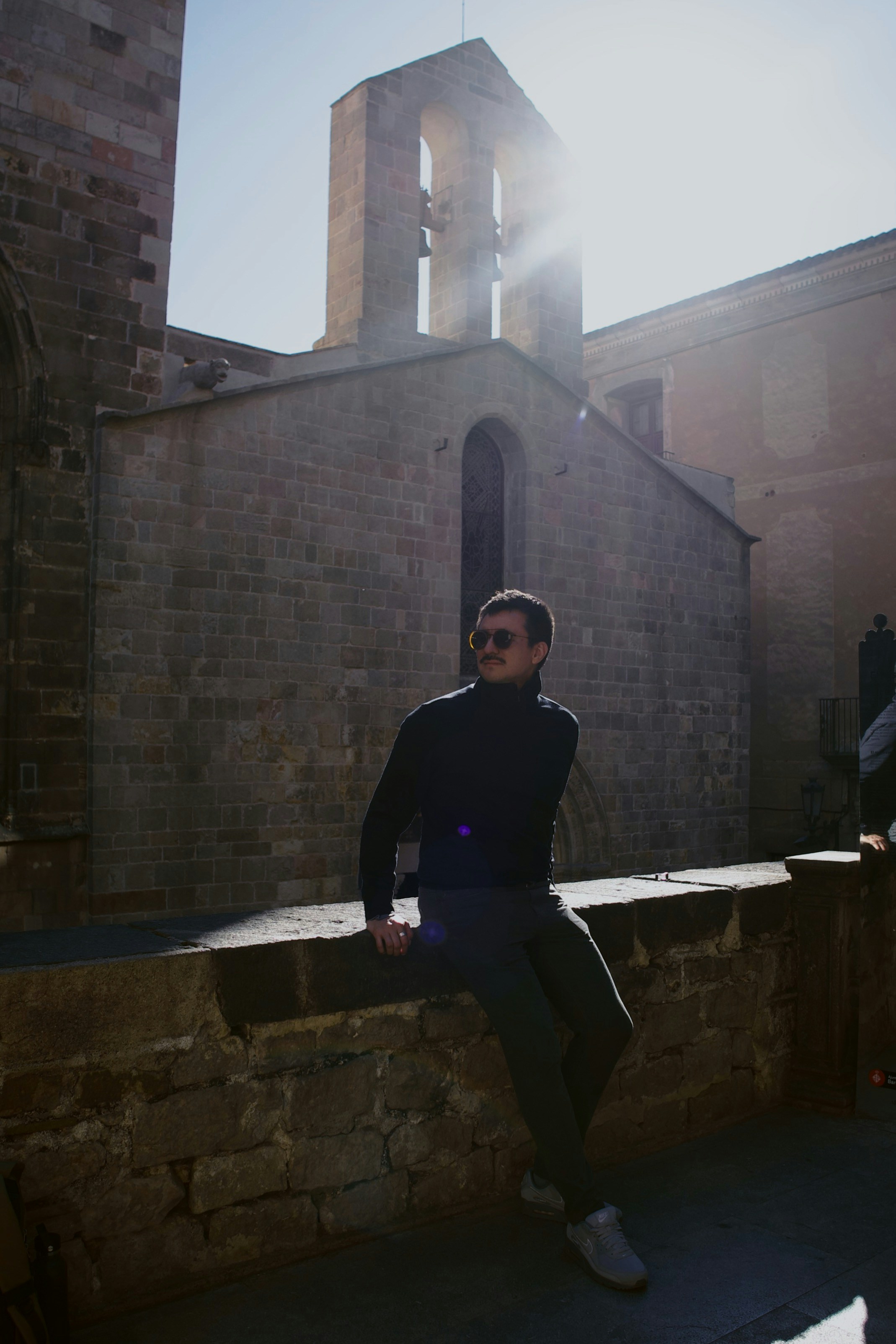 Go to Víctor Hugo's profile