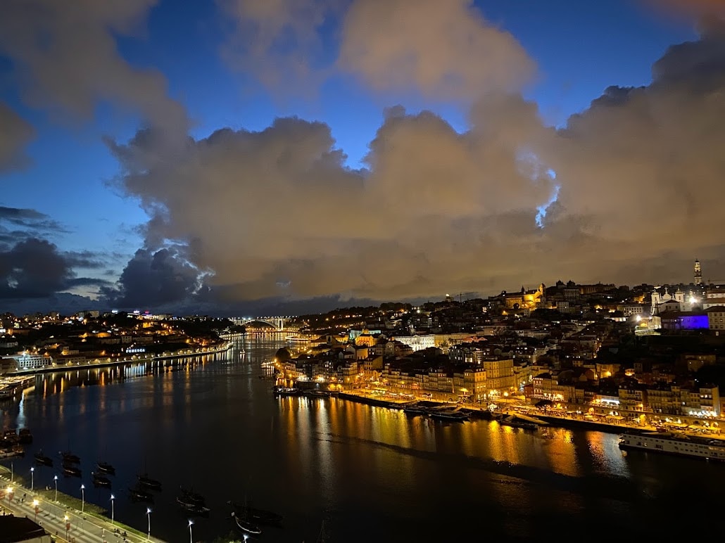 Go to Camila Cunha's profile