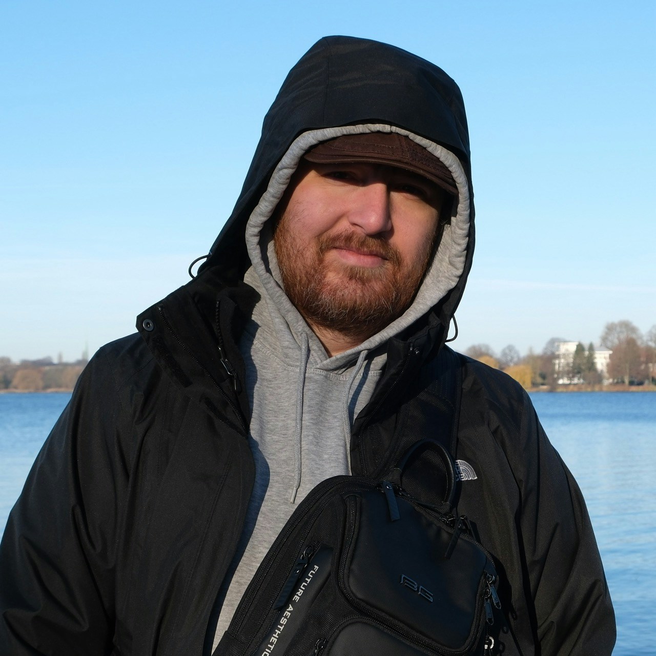 Go to selcuk sarikoz's profile