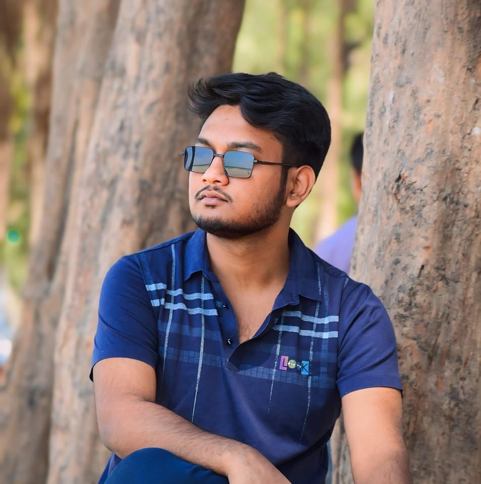 Ve al perfil de Dhuruba Gharami