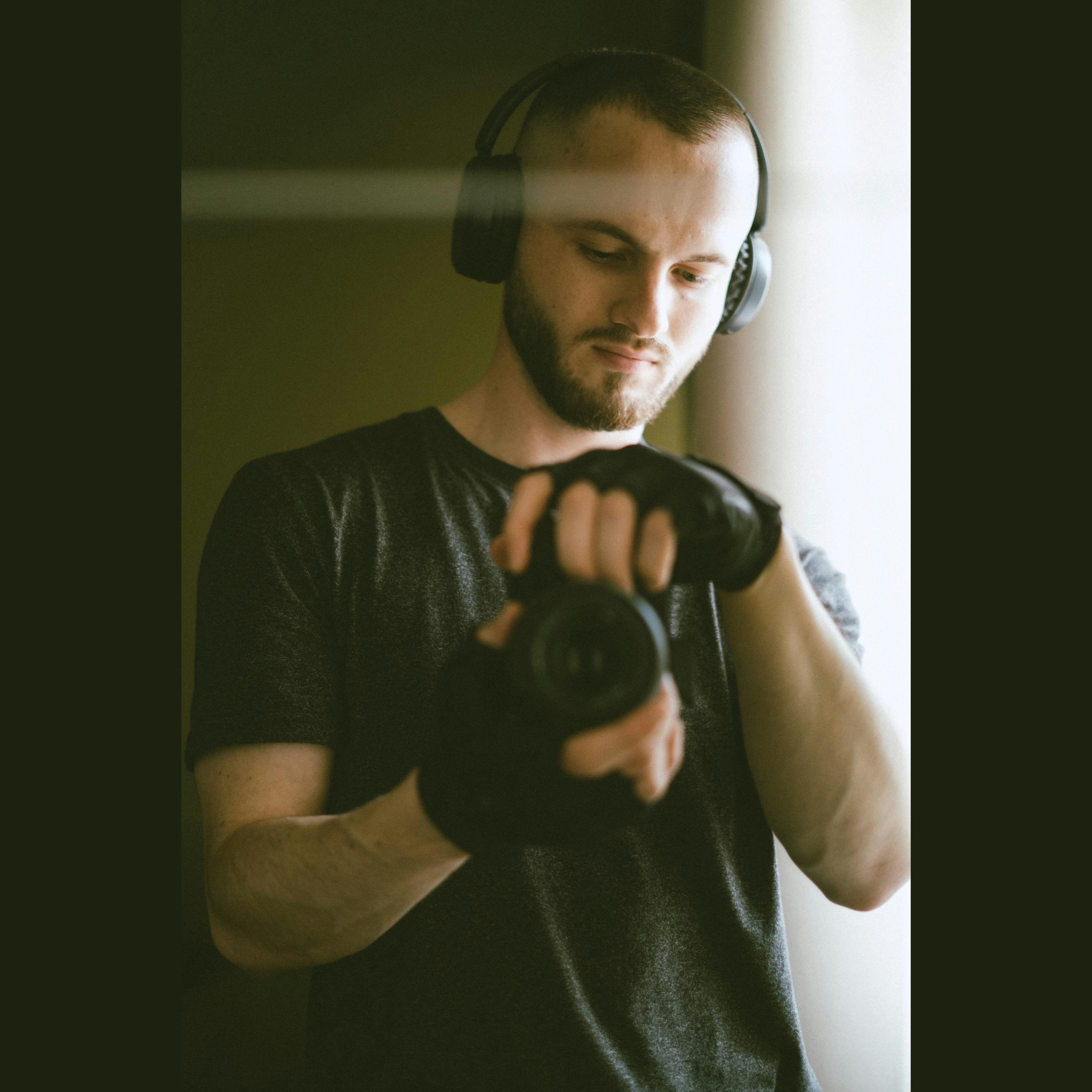 Titi Iaruのプロフィールを見る