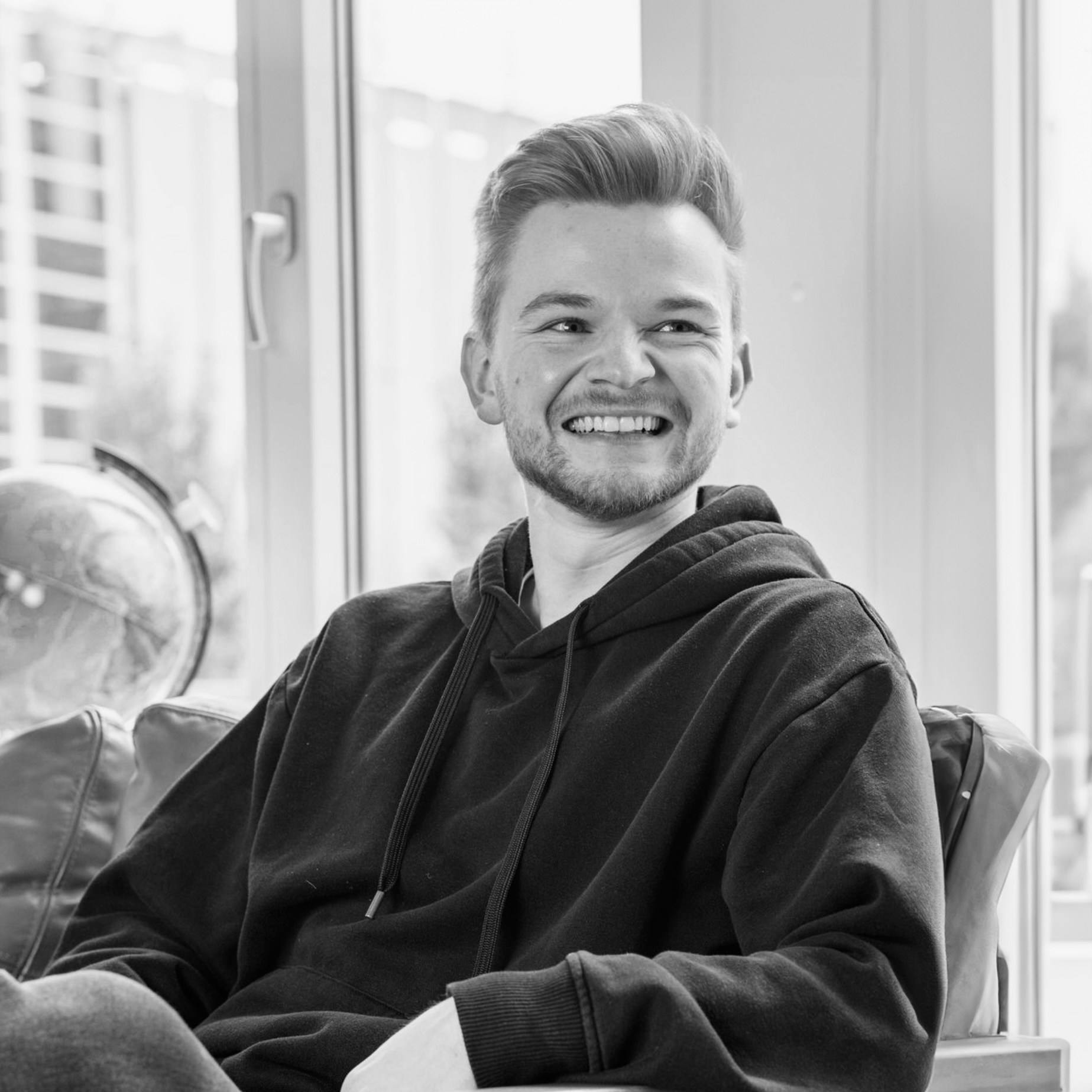 Go to Manuel Weber's profile