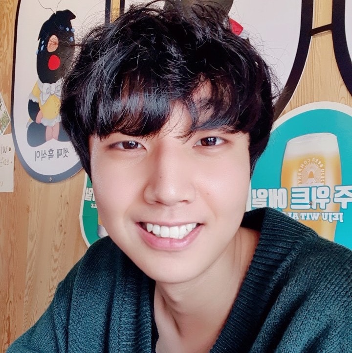 Go to Yunho Jeong's profile