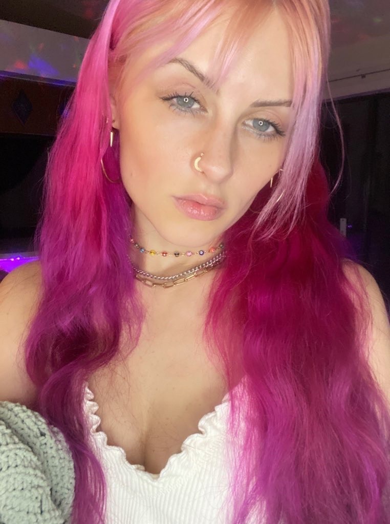 Go to Shannon Lindström's profile