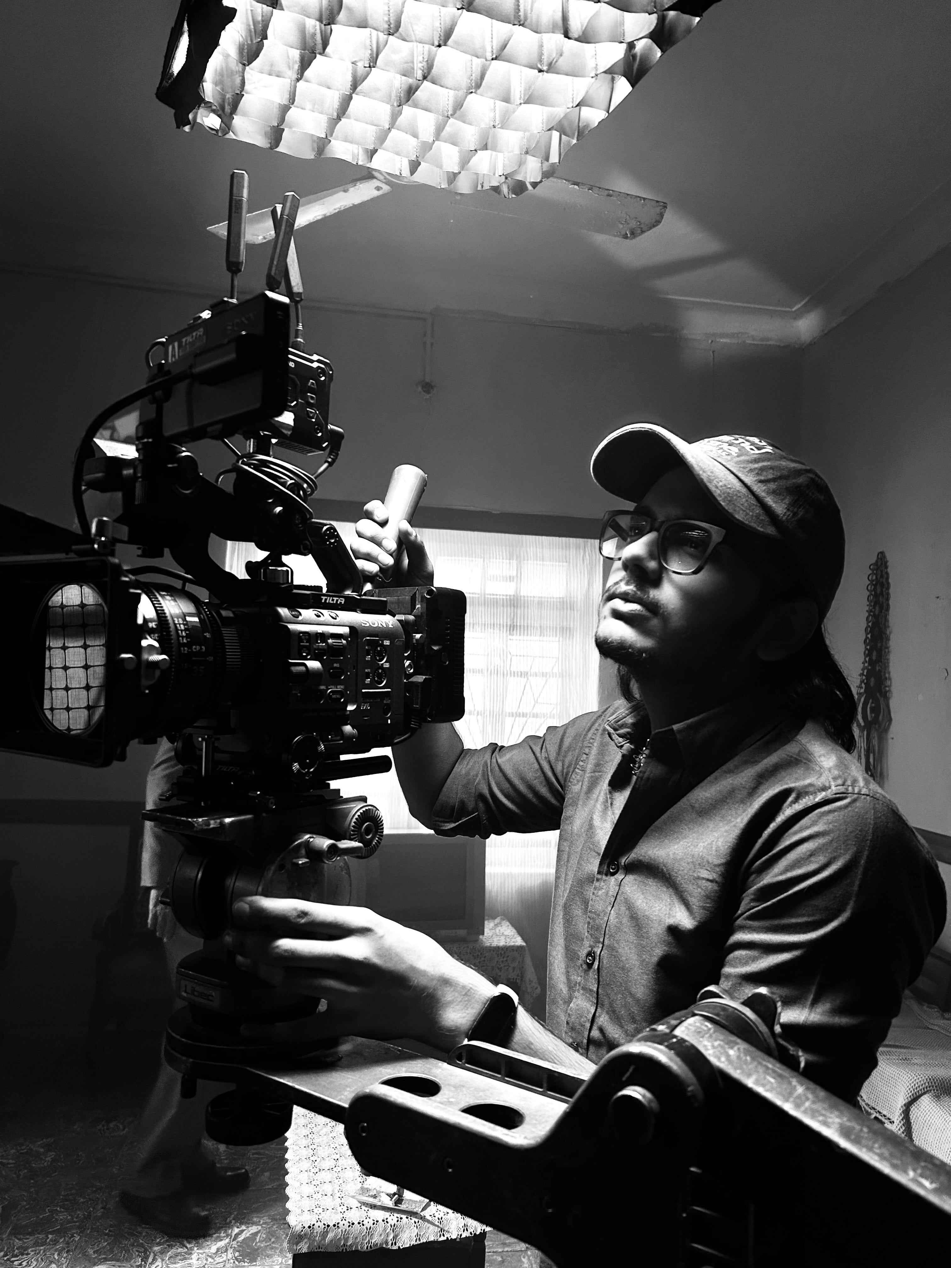 Go to Sarang Bhojwani's profile