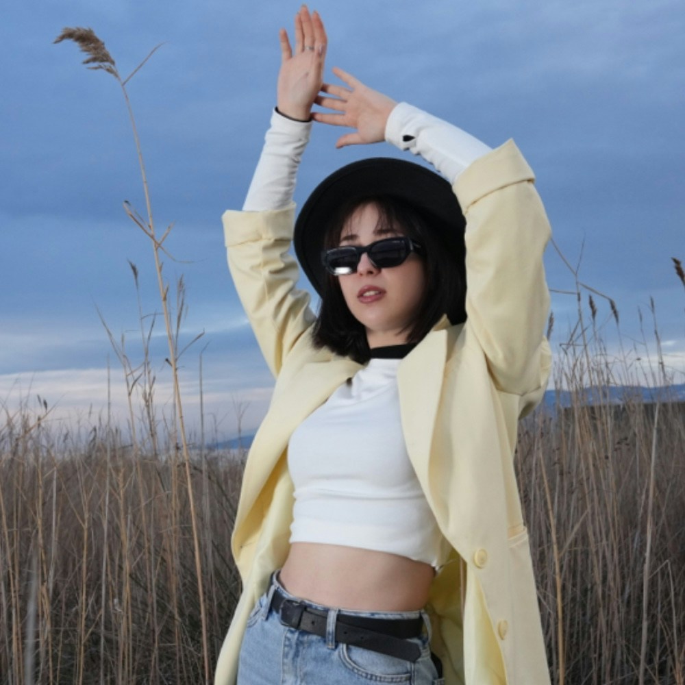 Go to Esma melike Sezer's profile