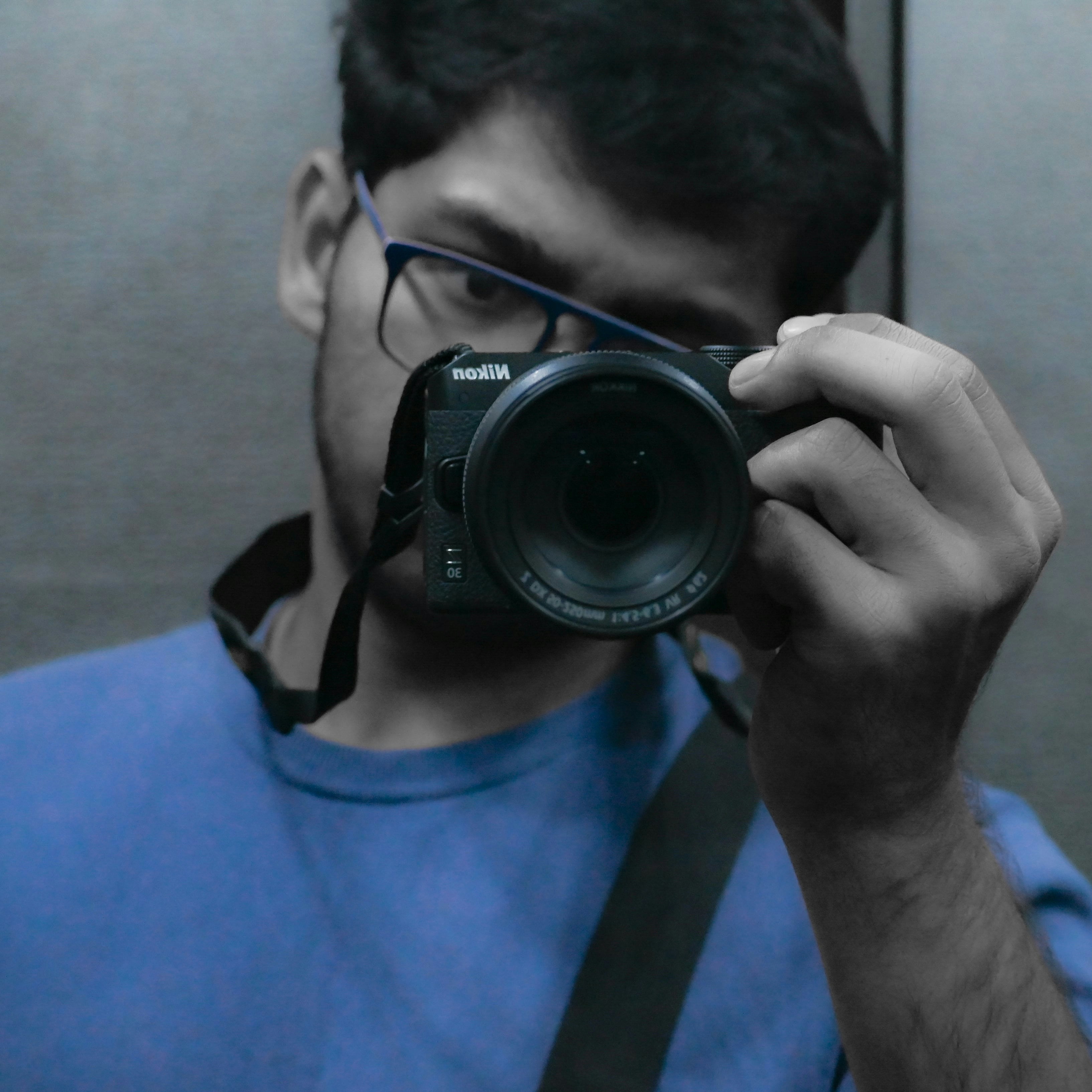 Zum Profil von Aanshul D