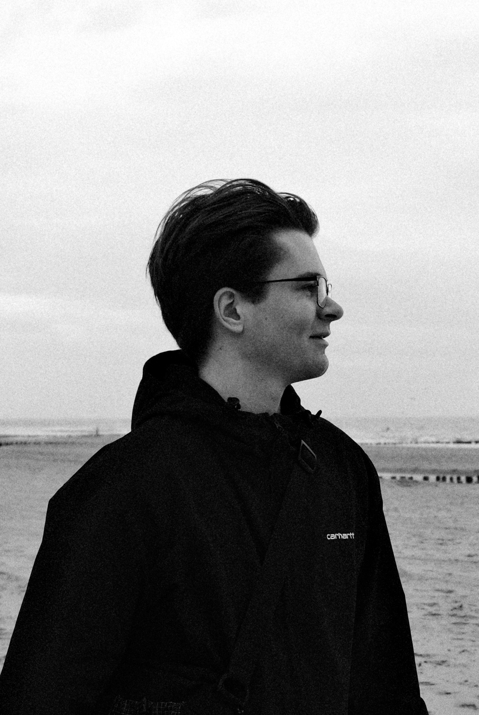 Go to Felix's profile