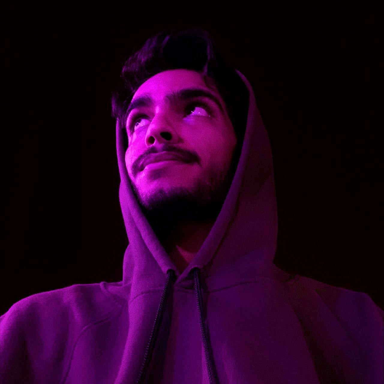 Go to Erfan Rg's profile