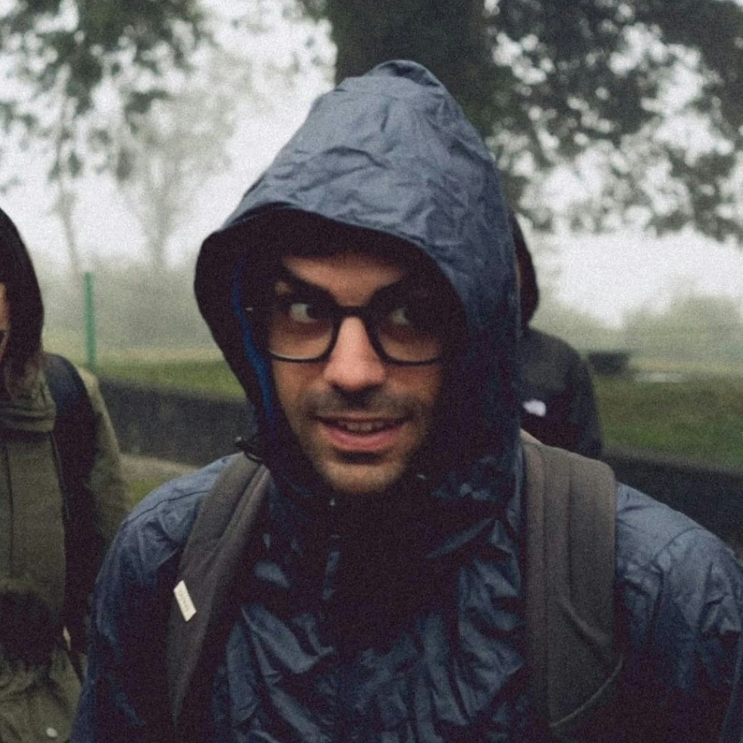 Go to Andrea Sorrentino's profile