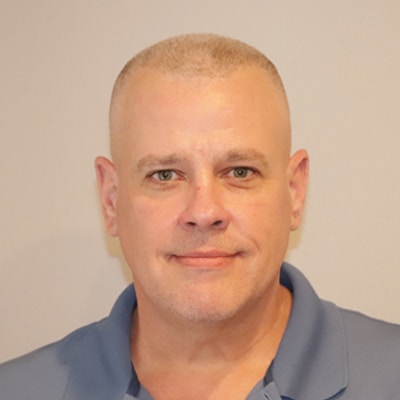 Accéder au profil de Tom Olson