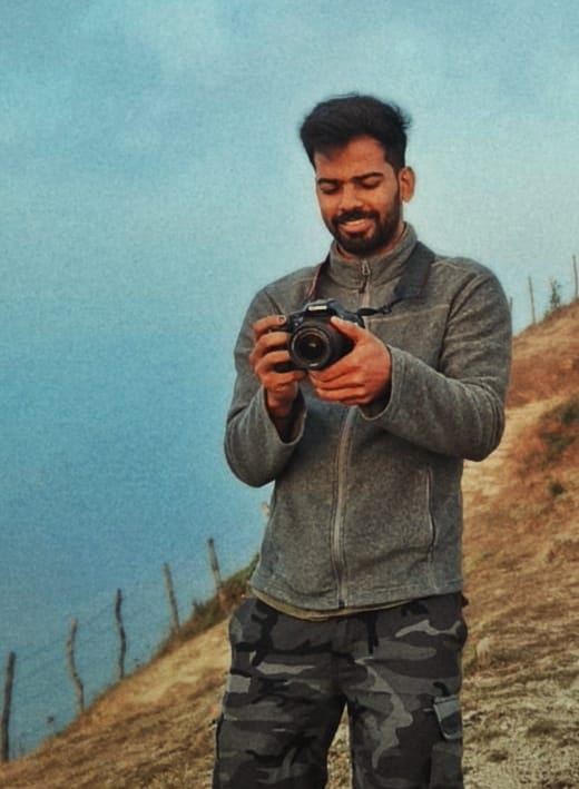 Zum Profil von Ronit Kaushik