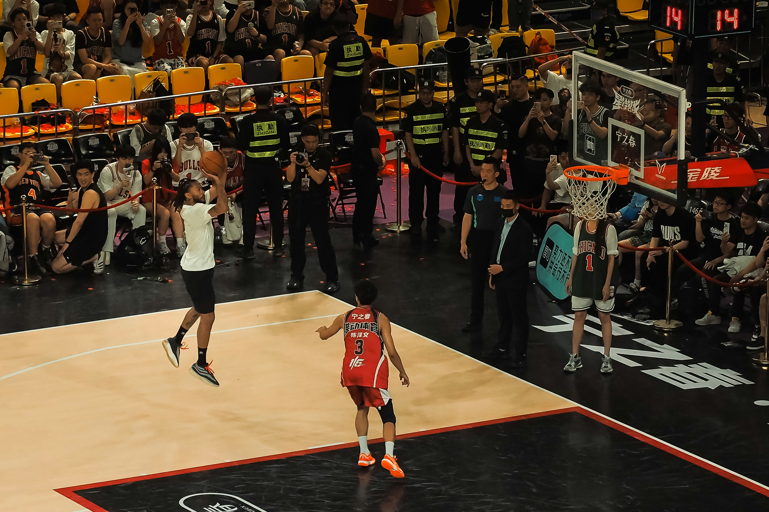 wen jianのプロフィールを見る