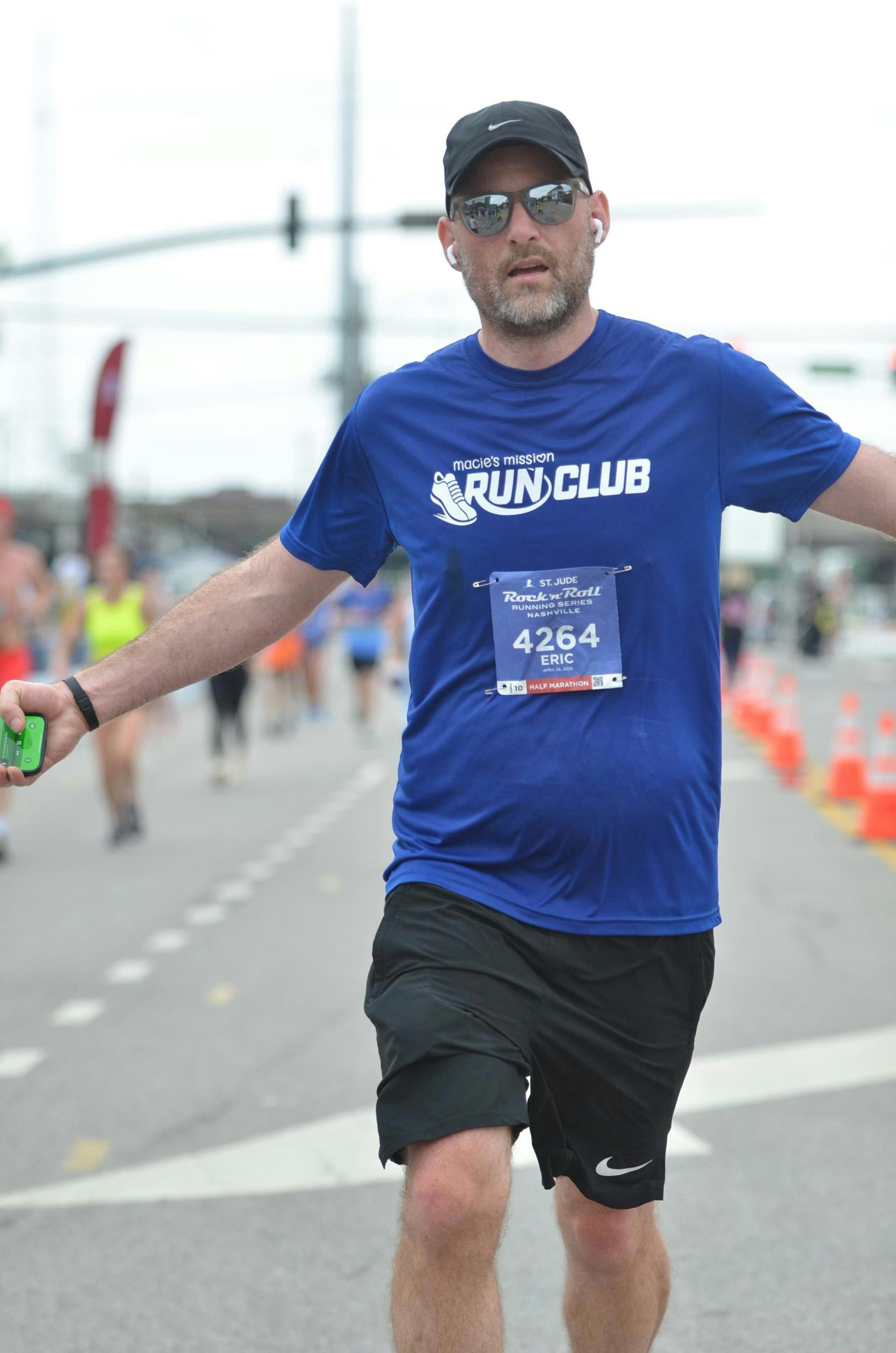 Go to Eric Harnisch's profile