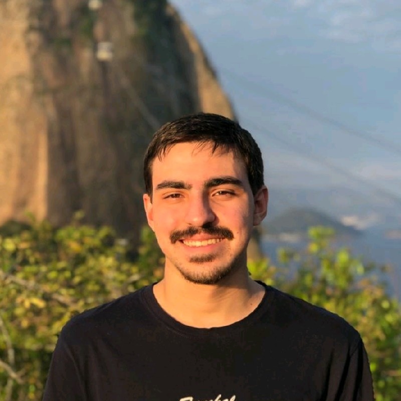 Go to Cláudio Luiz Castro's profile