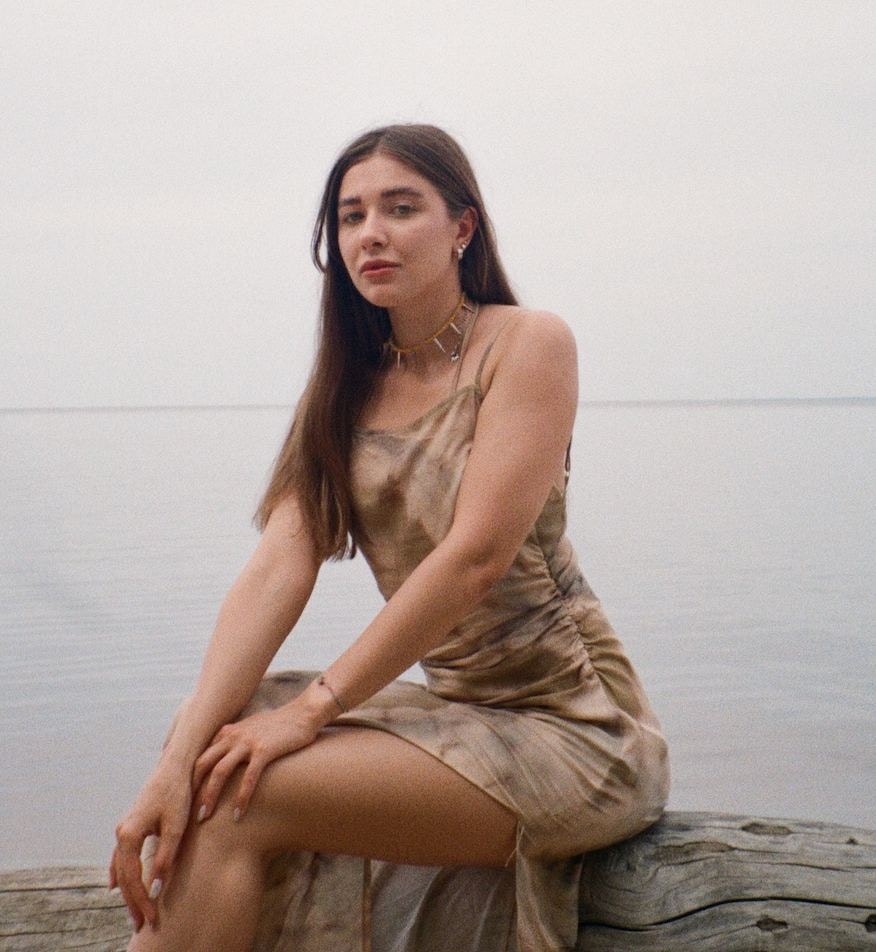 Go to Maria Phoenix's profile