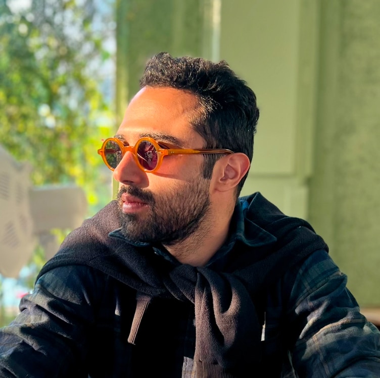 Avatar of user Mirsadra Molaei