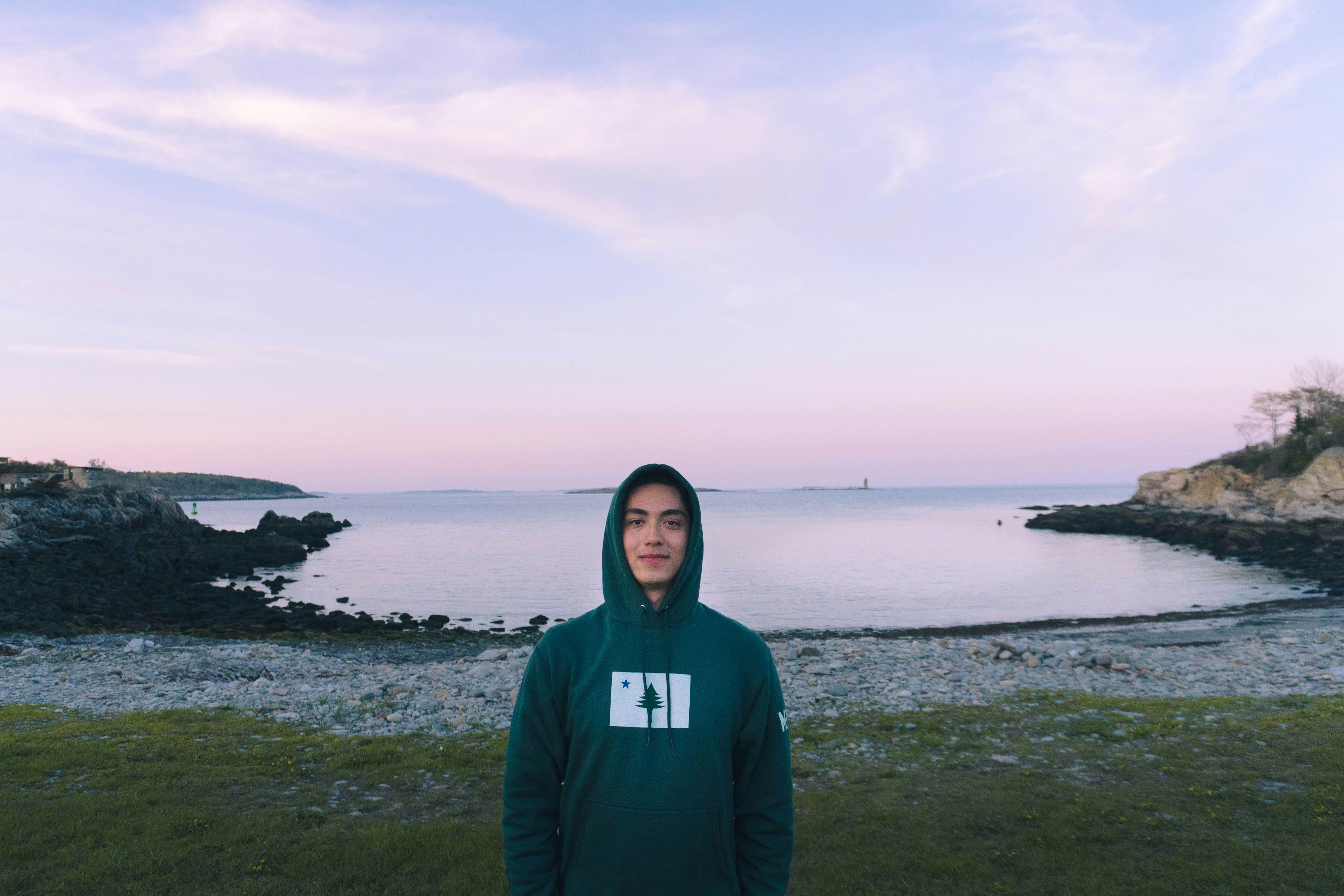 Go to Leo Escala's profile