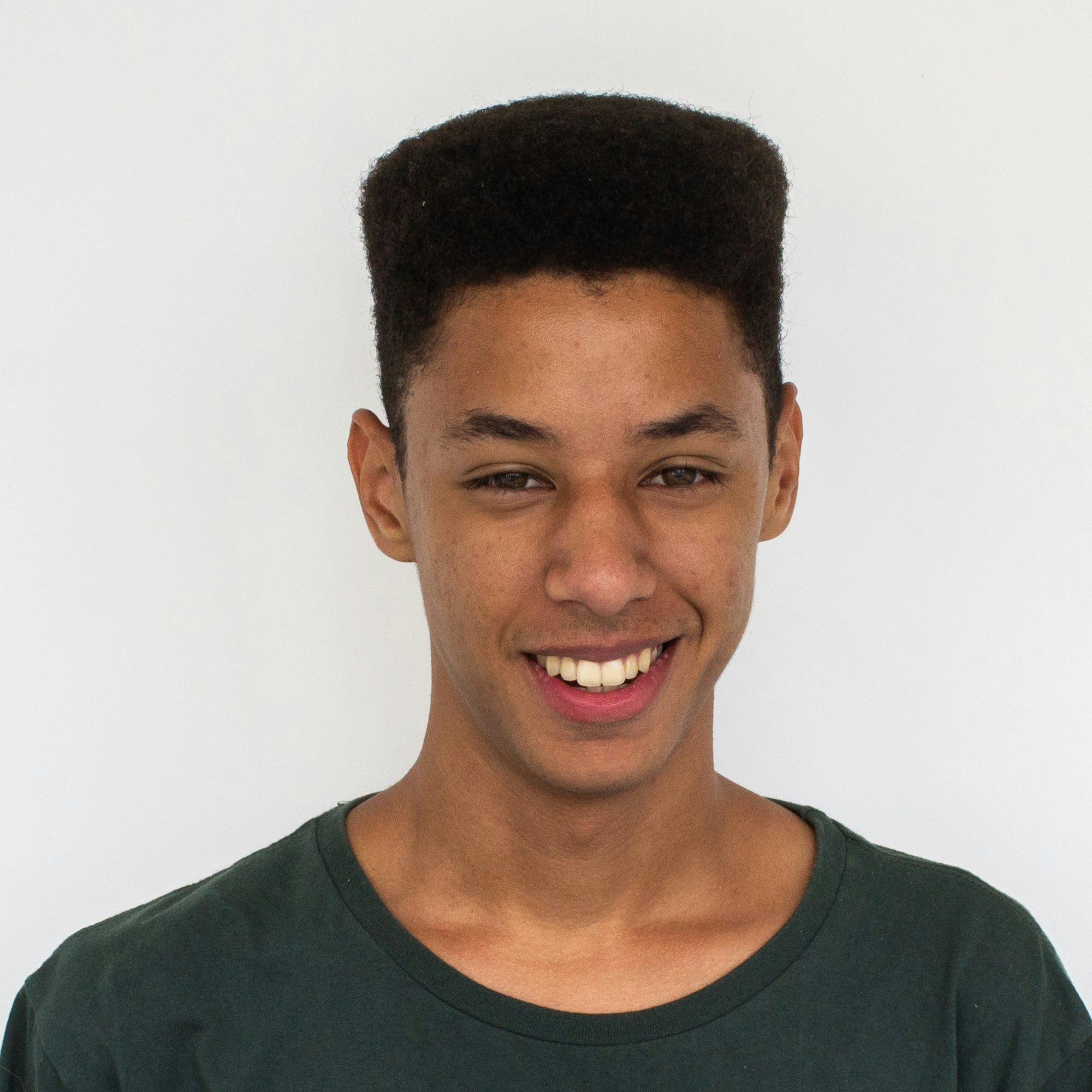 Go to Raphael Brasileiro's profile