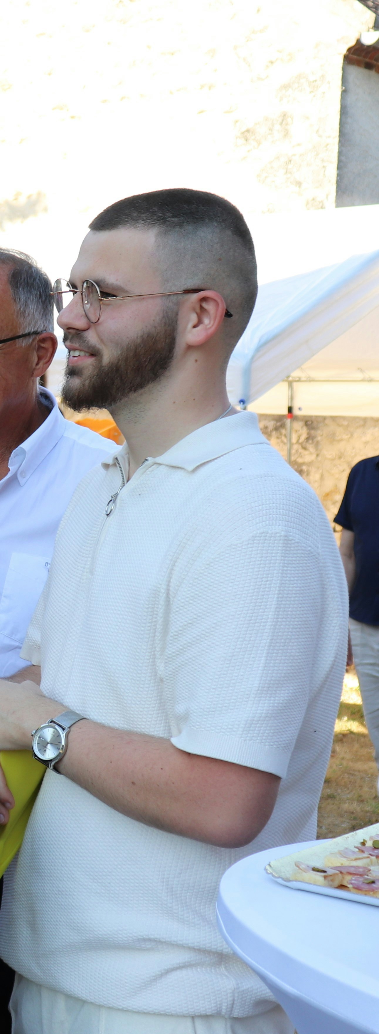 Go to Axel Gallay's profile