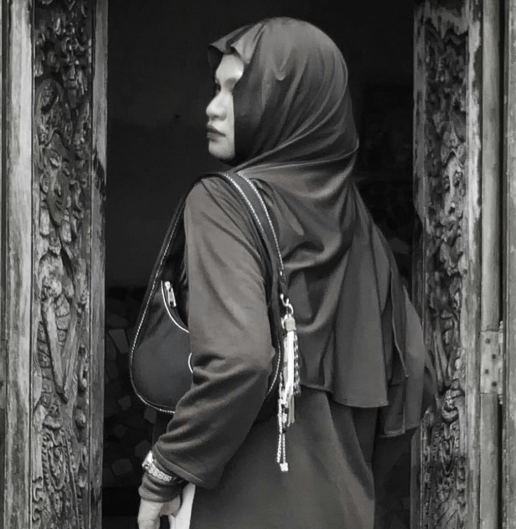 Go to Zh haris's profile