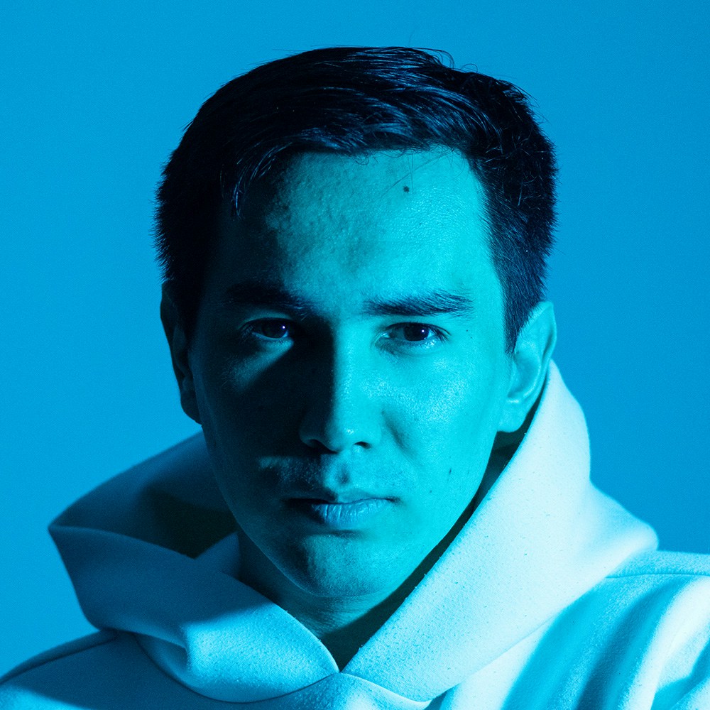 Go to David Fucsku's profile